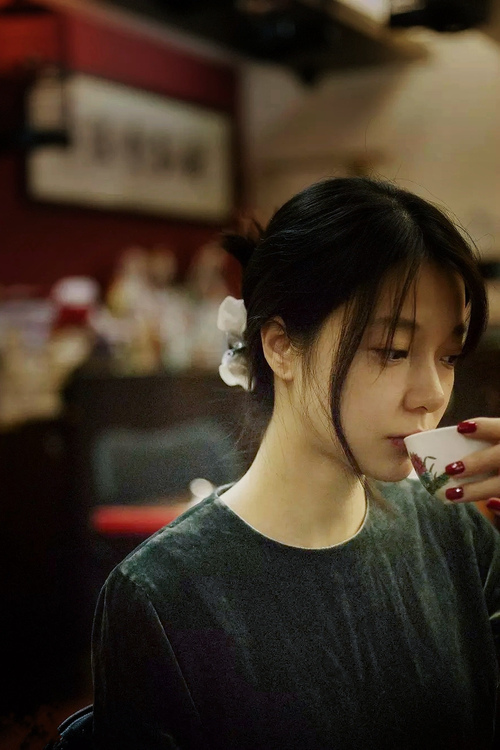 足球世俱杯-【青训故事】年轻运动员从丁俊晖训练中学到的攻防秘诀，丁俊晖教学示范视频